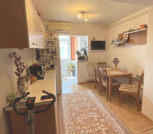 Apartament 2 camere, decomandat in Ampoi 3, et.3 - Poză 2