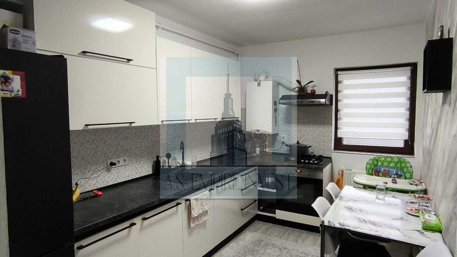 De vanzare un superb apartament de 2 camere in zona Tractorul - Poză 7