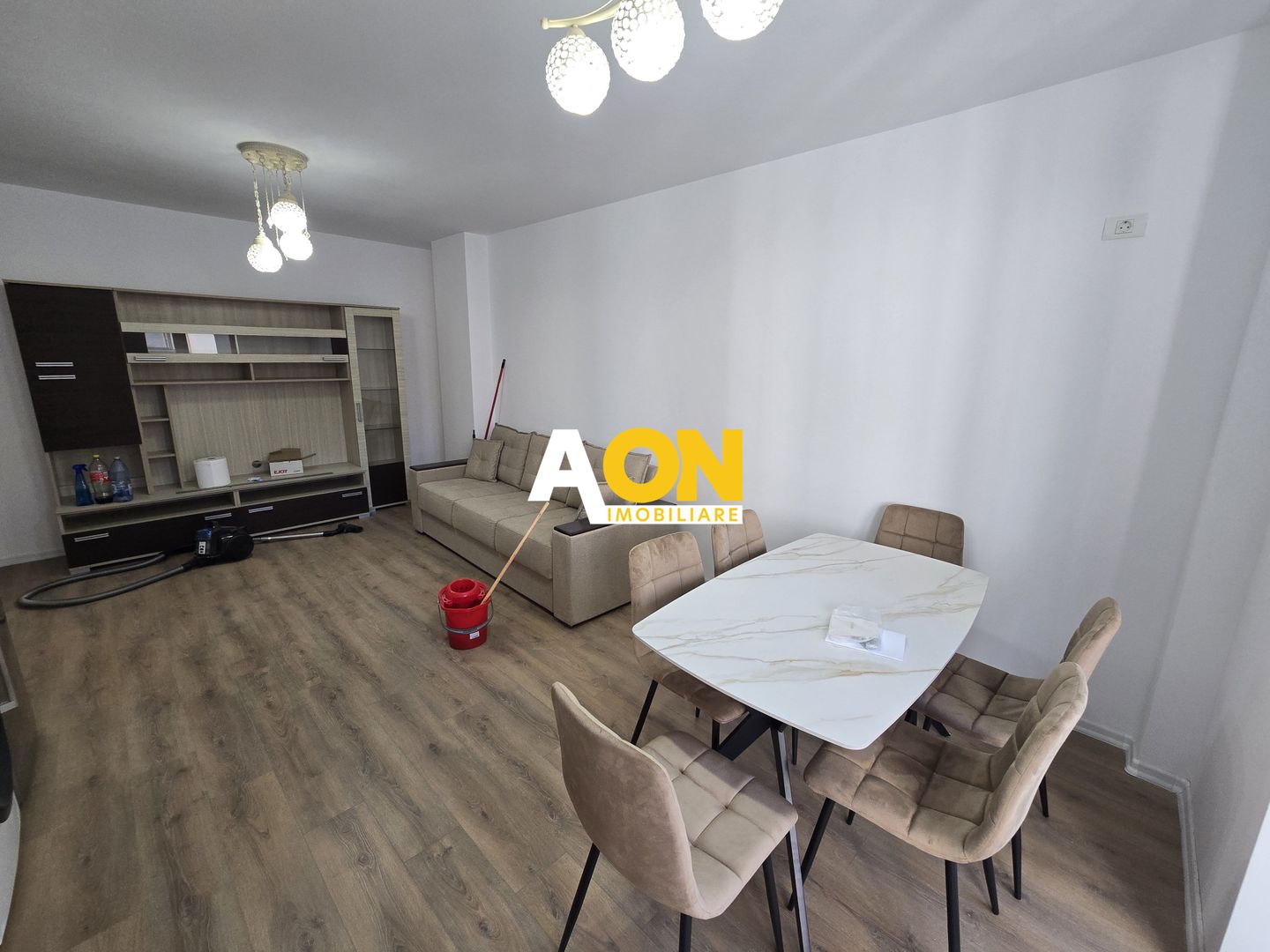 Apartament cu 3 Camere, Bloc Nou, Prima Închiriere, Zona Centru - Poză 2