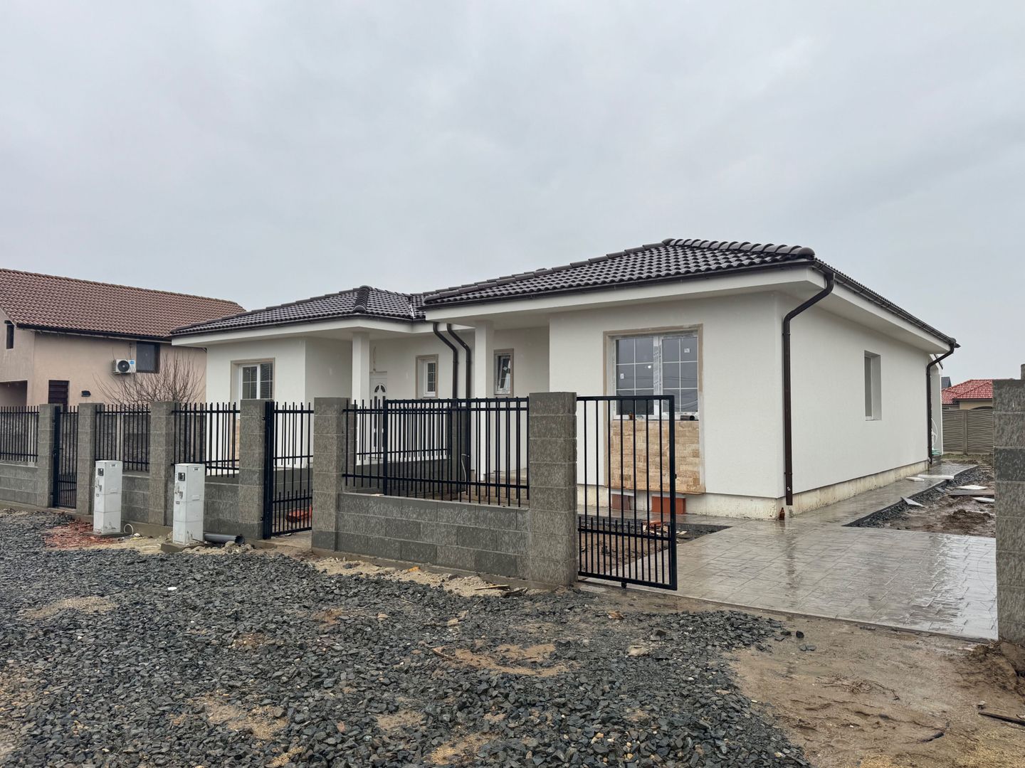 1\2 Duplex Parter Sag,3 Camere,2 Bai,Terasa Acoperita - Poză 2