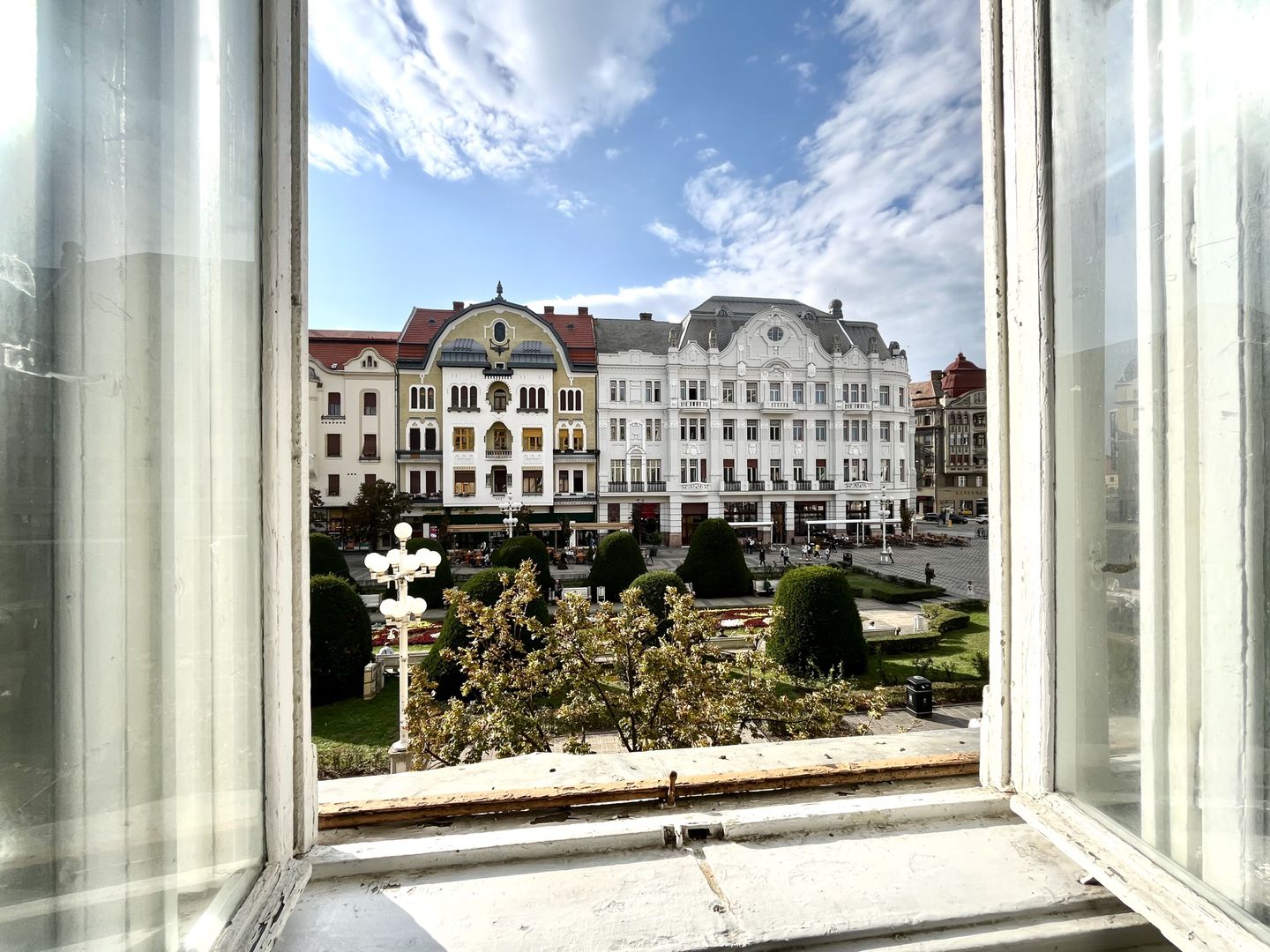 Tur virtual- 3 camere, elegant arhitectural, vedere in Piața Victoriei - Poză 12