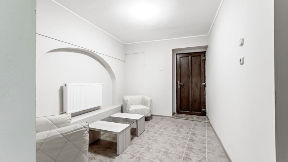 Oportunitate de investiție în imobil versatil, Arad, Calea Timișorii. - Poză 5