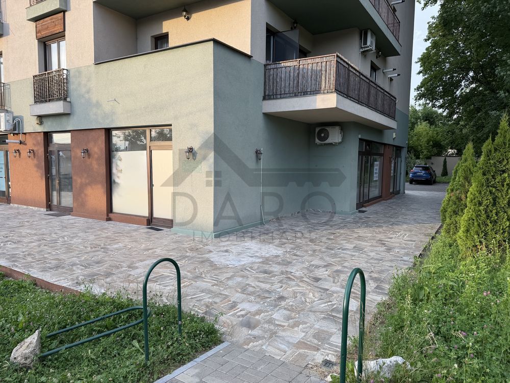 Spațiu comercial de închiriat - Poză 2