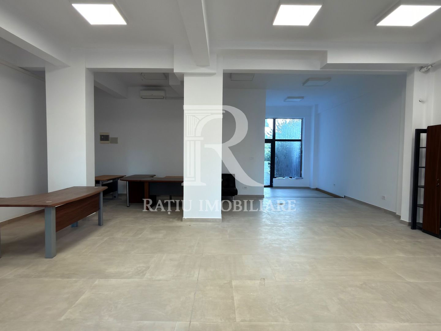 Spațiu comercial de închiriat | Ultracentral | Oradea - Poză 2