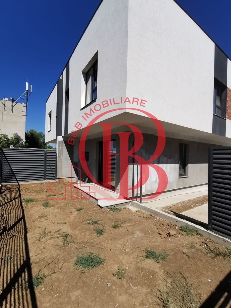 Vila  de tip duplex 4 camere Pompa Caldura Titan Pallady - Poză 16