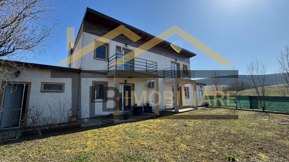 Casa cu 3 camere, 100mp, Zona Tofalau - Poză 15