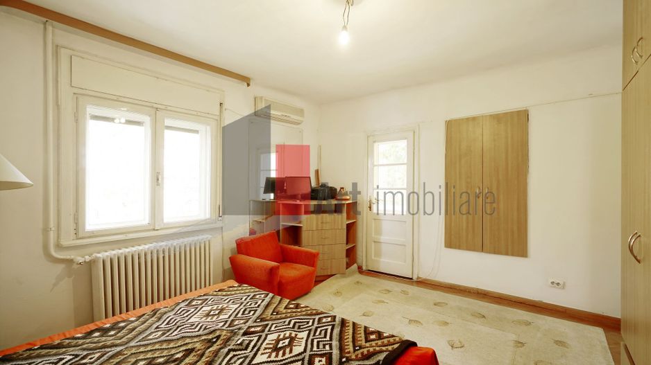 Vatra Luminoasa, jumatate de vila, intrare separata - Poză 9