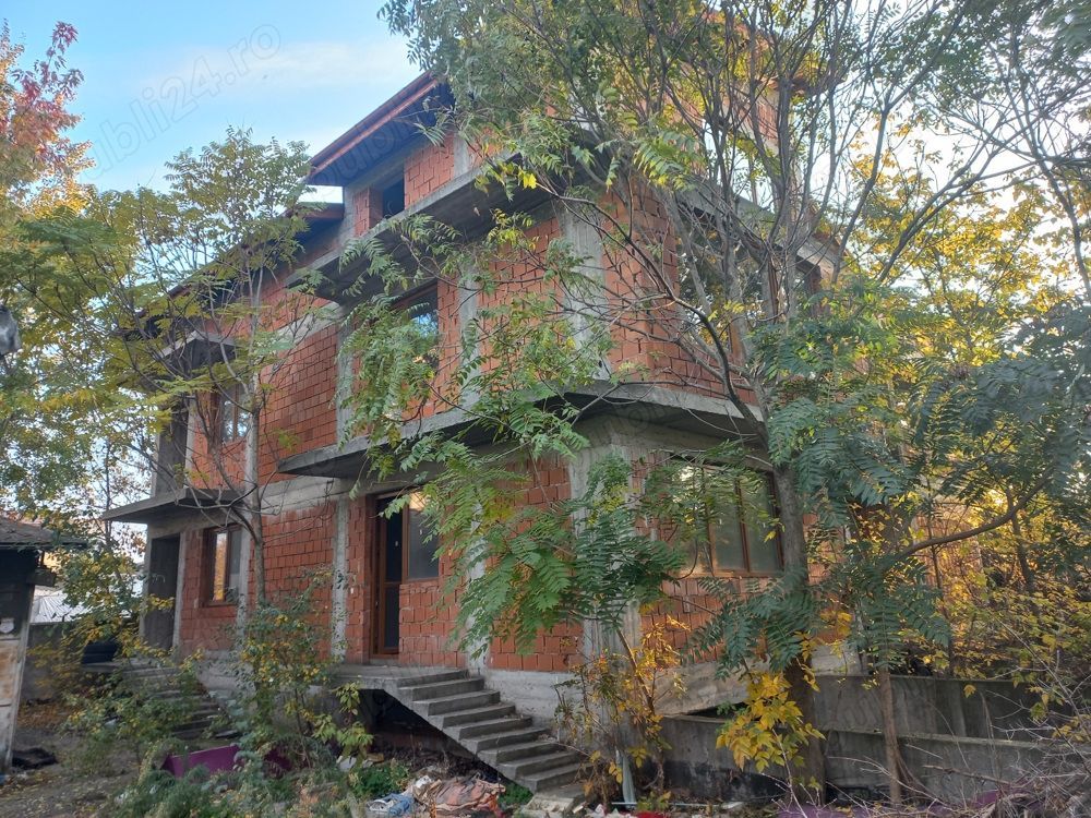 Casa Stradal Sos. Andronache   750m Construiti   D+P+E+M - Poză 2