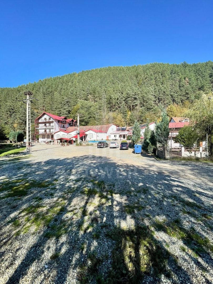 DE VÂNZARE ÎN EXCLUSIVITATE! Pensiune în Curmătura, Sibiu! - Poză 25