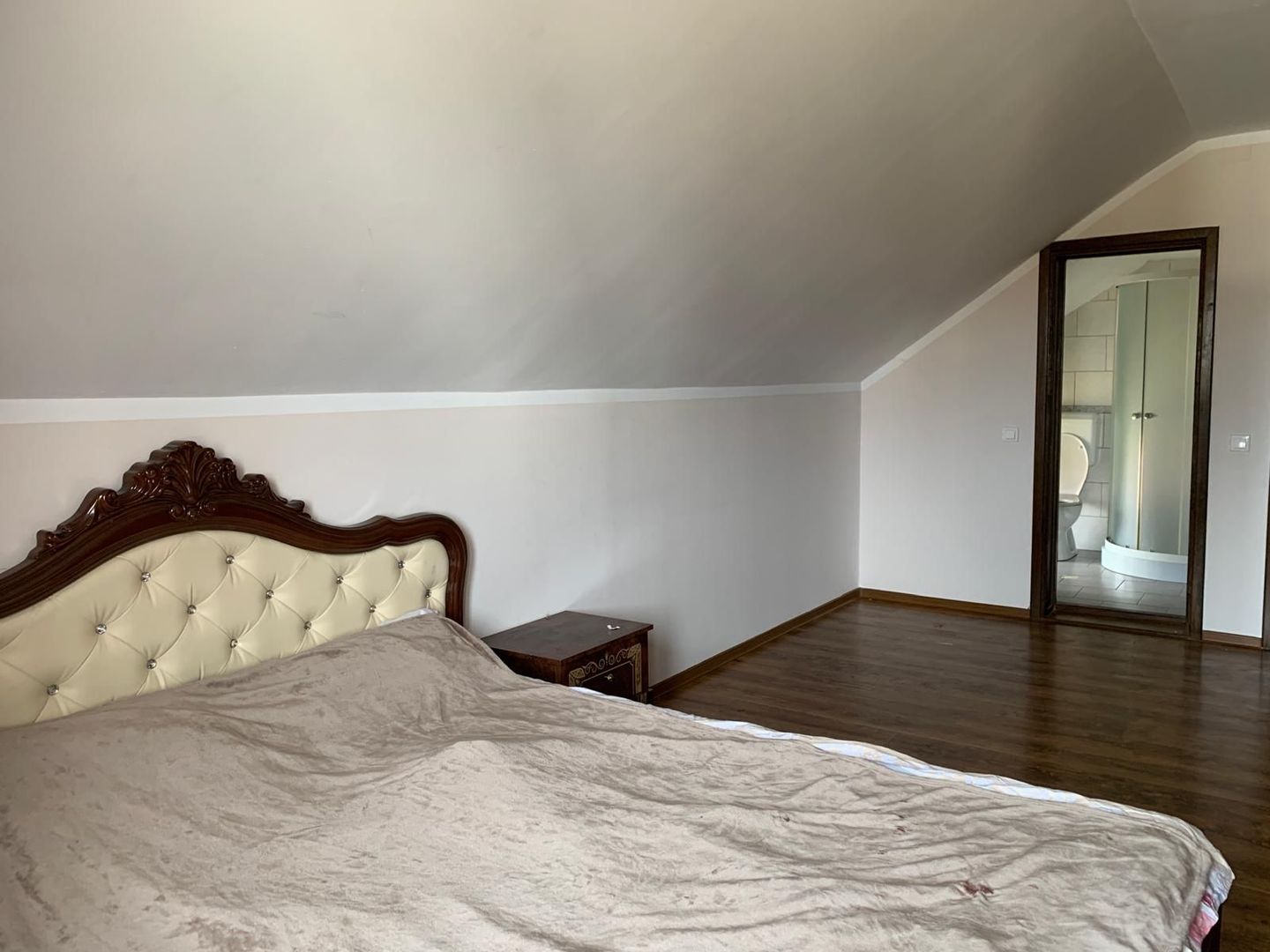 Duplex premium în vatra veche a localității Moșnița Veche - Poză 20