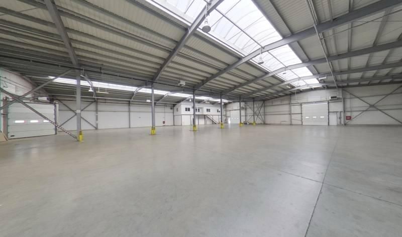 Hală industrială de închiriat în Arad 1799 mp - Poză 2