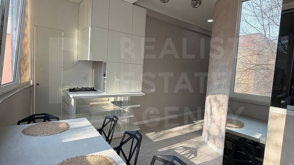 Chirie, apartament, 3 camere, strada Columna, Centru - Poză 5