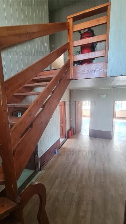 Proprietate in Cristian cu trei constructii+o fundatie,450000euro - Poză 37