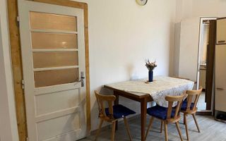 Vând apartament 2 camere, renovat - Cartierul Funcționarilor - Poză 6