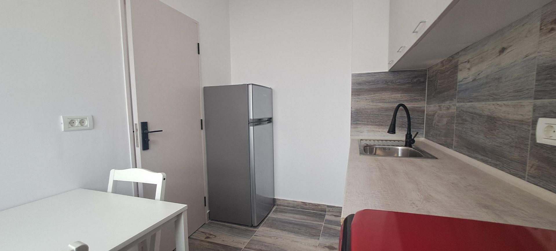 3 camere | Decomandat | TOTUL NOU - Poză 10