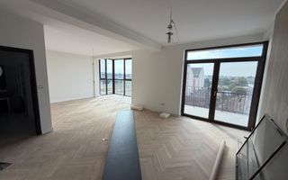 Penthouse pe 2 nivele. Odobescu. - Poză 1