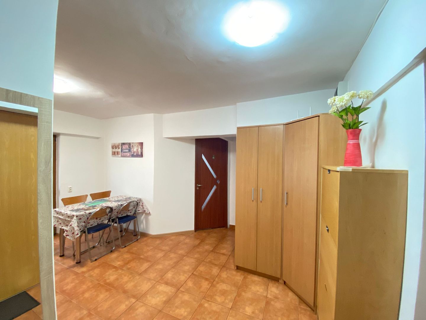 Apartament de închiriat – 2 camere | TINERETULUI V8 - Poză 6