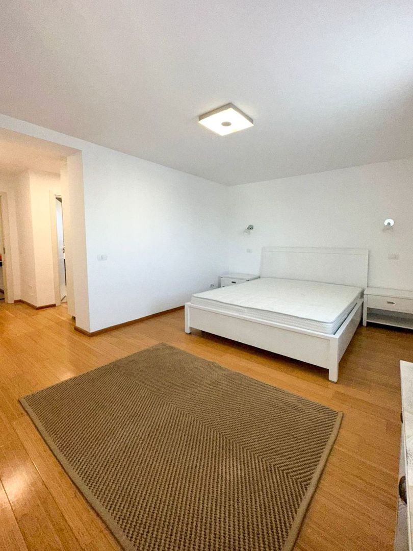 Chirie | Apartament 3 camere | Dressing | 2 locuri de parcare - Poză 9