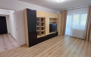 Apartament spatios cu 3 camere - Centru, Targu Cucu - 600€ - Poză 1