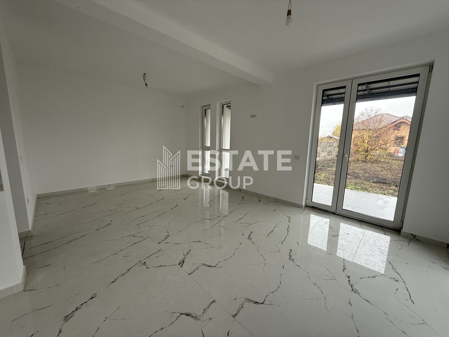 Duplex cu 5 camere in Dumbravita - Poză 6