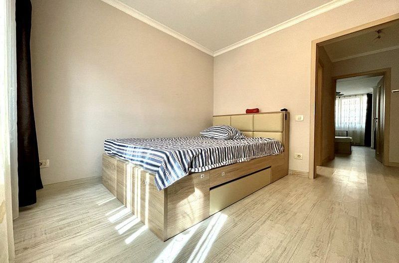 Piaţa Unirii - 3 camere, decomandat, renovat, et 1 - Poză 11