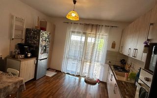 Vila în Valea Lupului, construită în 2019, 4 camere, 187.000 EUR - Poză 8