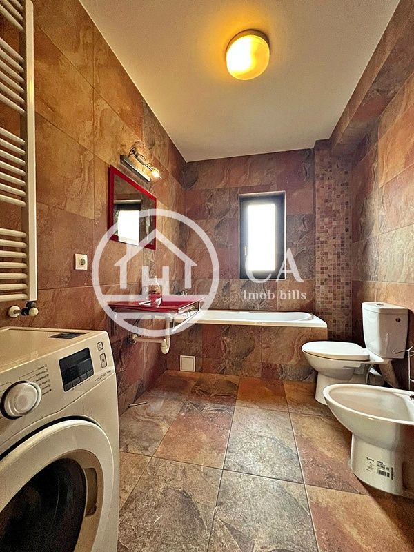 Apartament de închiriat cu 3 camere în zona Ultracentrală Oradea - Poză 8