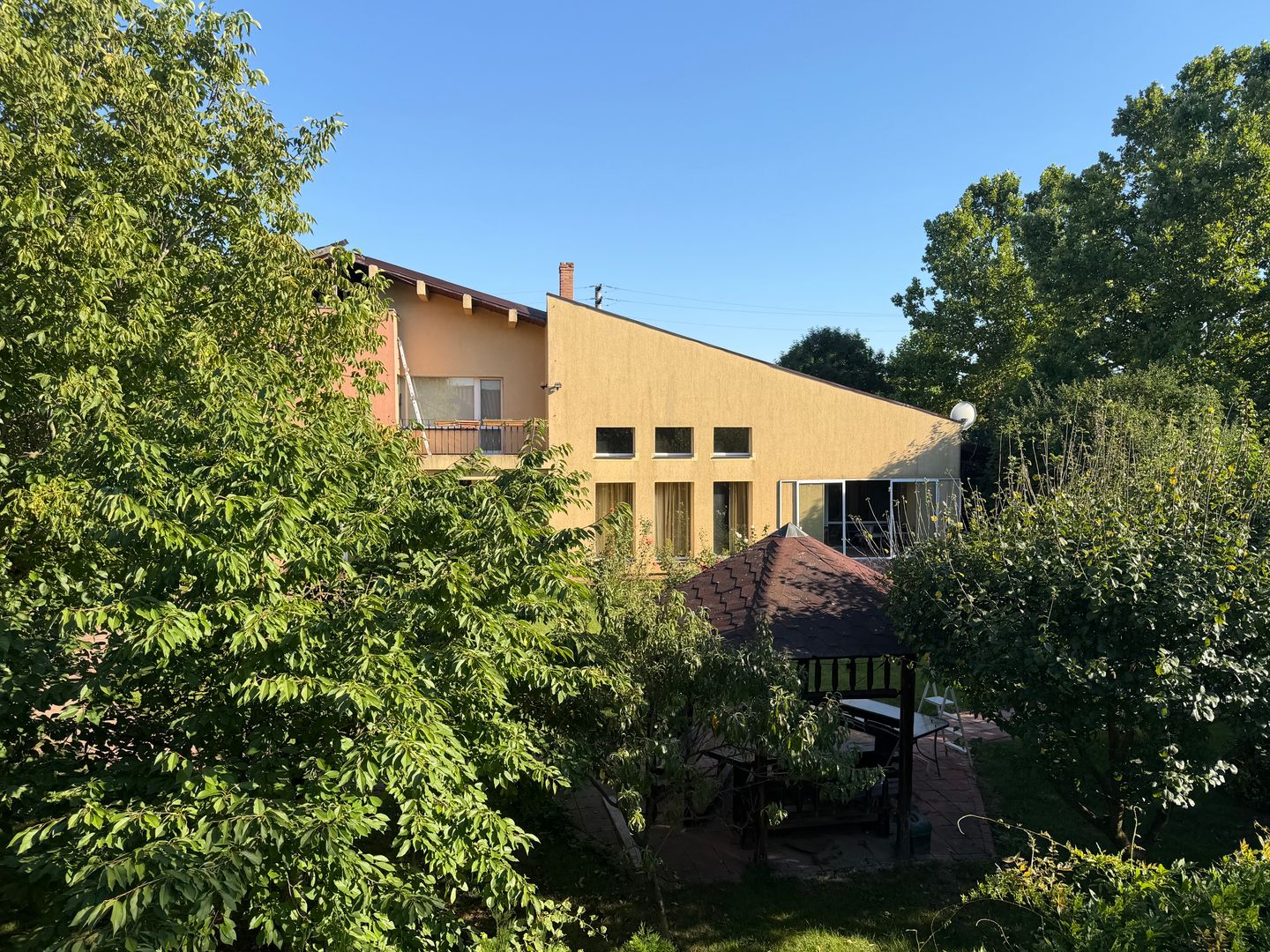 Vilă cu 2 locuințe independente — Corbeanca - Poză 2