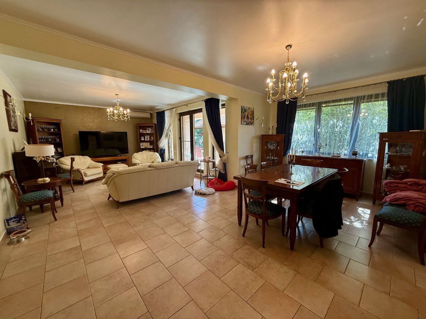 Vila 6 Camere de Vanzare I Mogosoaia - Poză 9