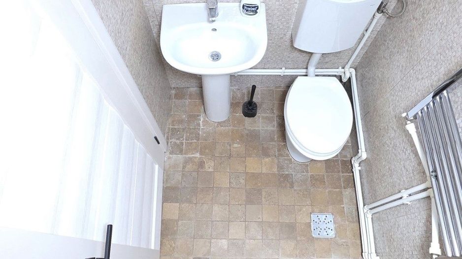 Garsonieră renovată tip open-space, etaj 2, VASLUI zona CONFECȚII; - Poză 6