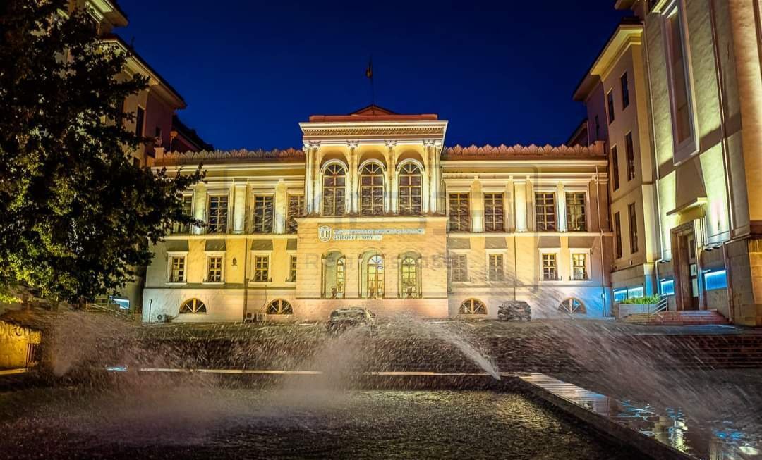 Apartament 3 camere premium Blv Independentei -UMF - Poză 1