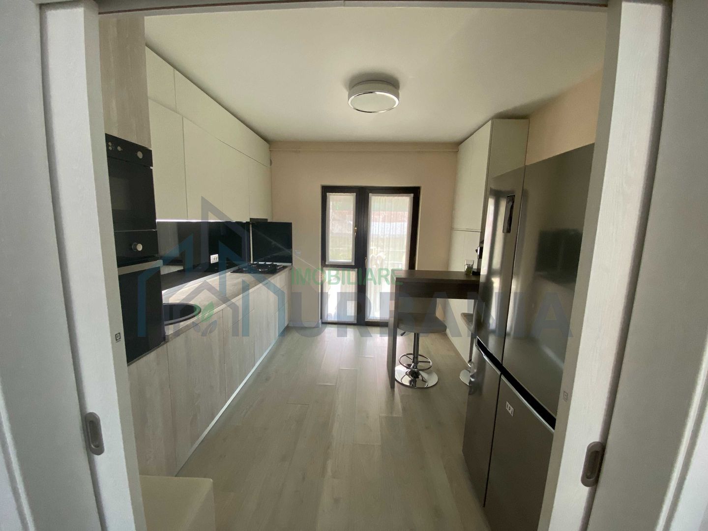Casă cuplată tip duplex în cartierul La Brazi Residence, zona Bucium, Iași - Poză 3