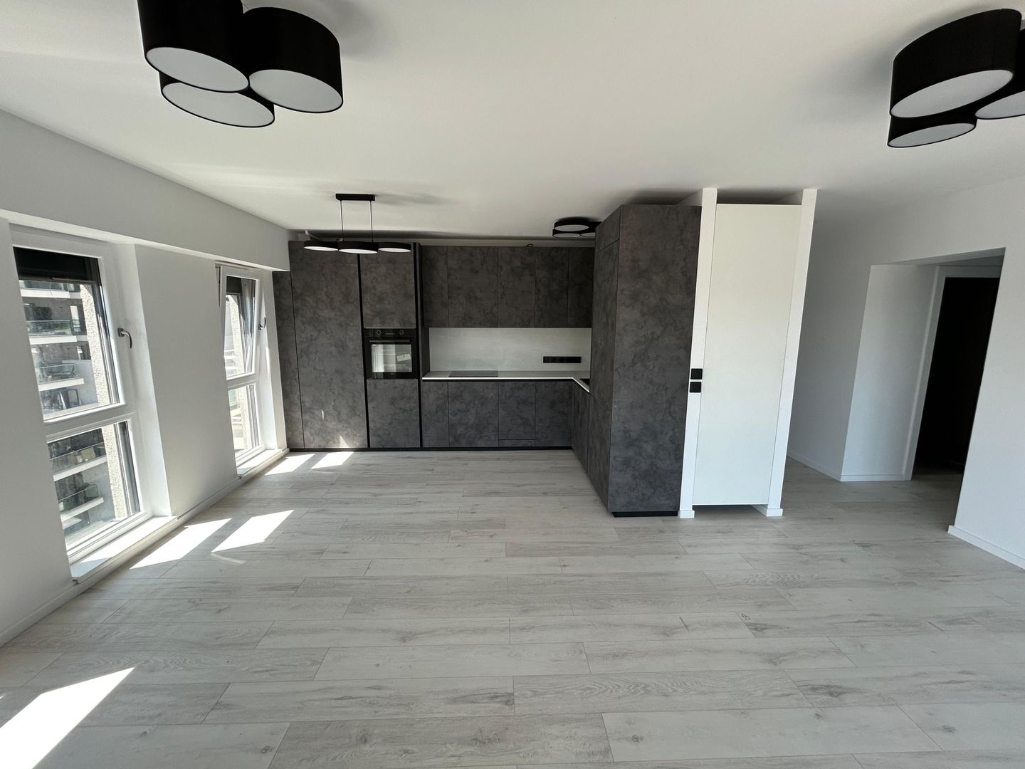 De inchiriat apartament 3 camere in BelvedereResidence3 NEMOBILAT - Poză 1