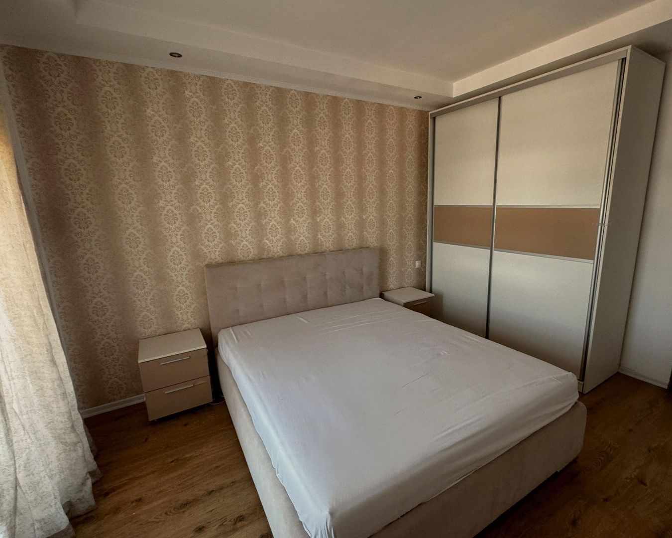 COSMOPOLIS - Apartament cu 3 camere, mobilat si utilat. - Poză 5