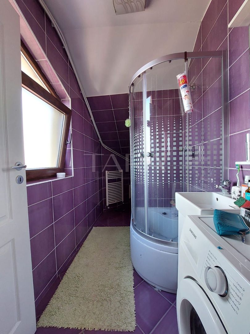 APARTAMENT IN VILA, 4 camere si terasa, Floresti central. - Poză 11