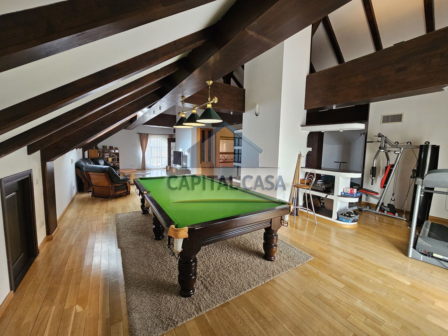 ​Vilă de Lux Unică în Ploiești | 690 mp Utili | Piscină Interioară - Poză 3