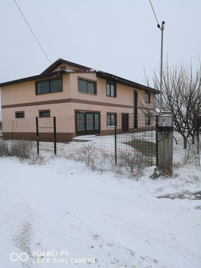Casa de vanzare Odaia Manolache - Poză 5