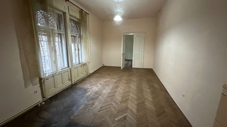 Cladire pretabila birouri / gradinita - Poză 3