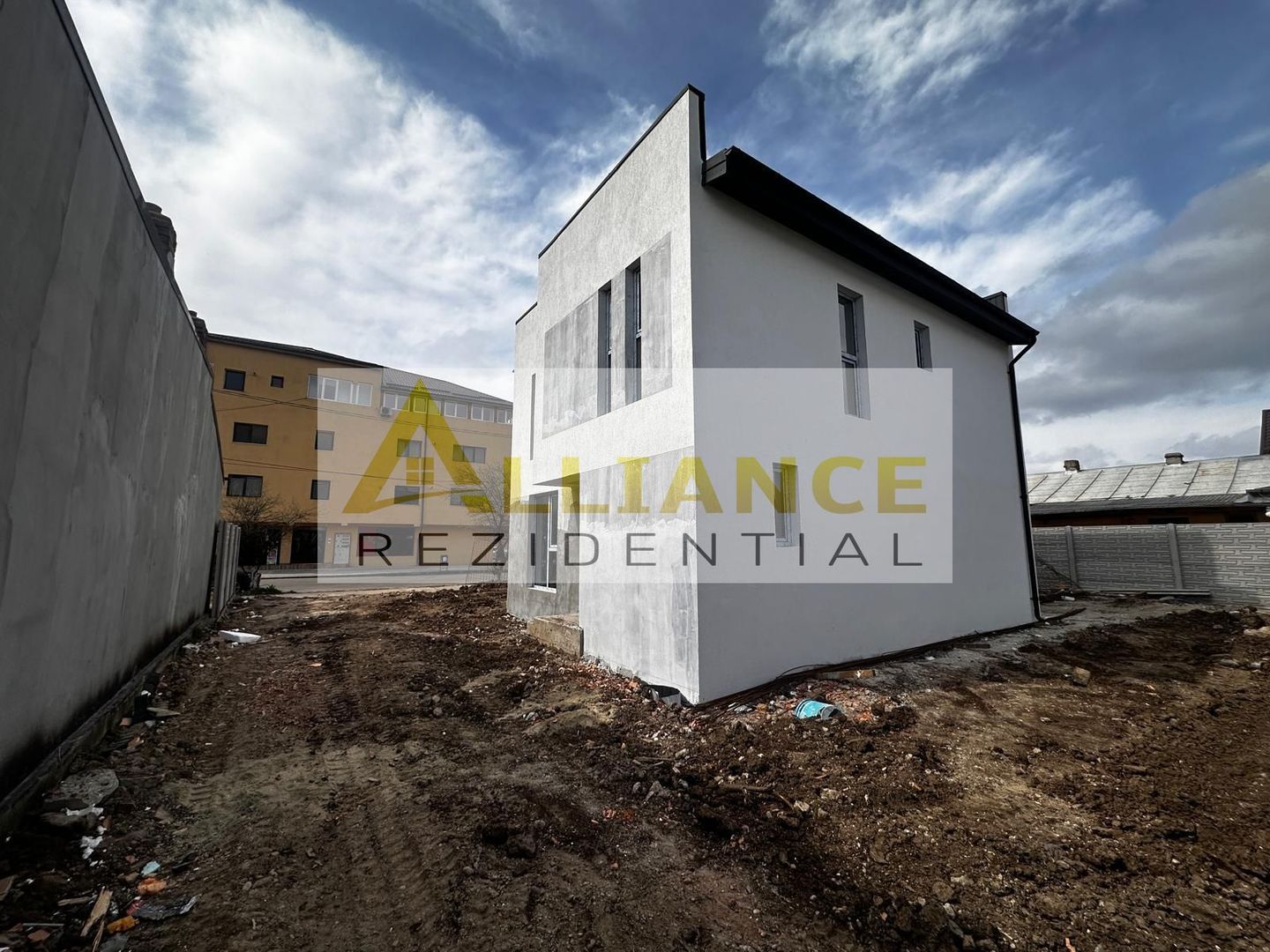 Vila Individuala 5 camere Soseaua Oltenitei Teren 300 mp - Poză 5