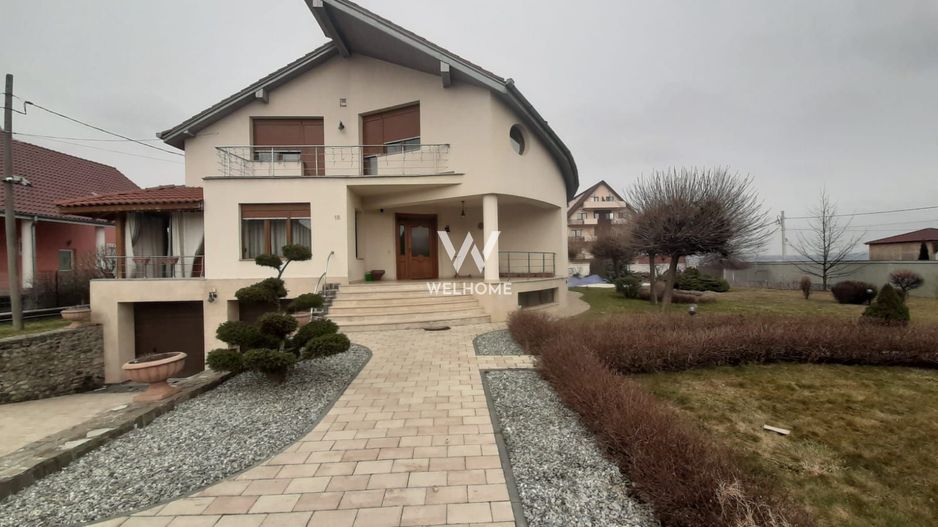 Casă unica si deosebita, Teren 2800 mp, Calea Poplacii, Sibiu - Poză 1