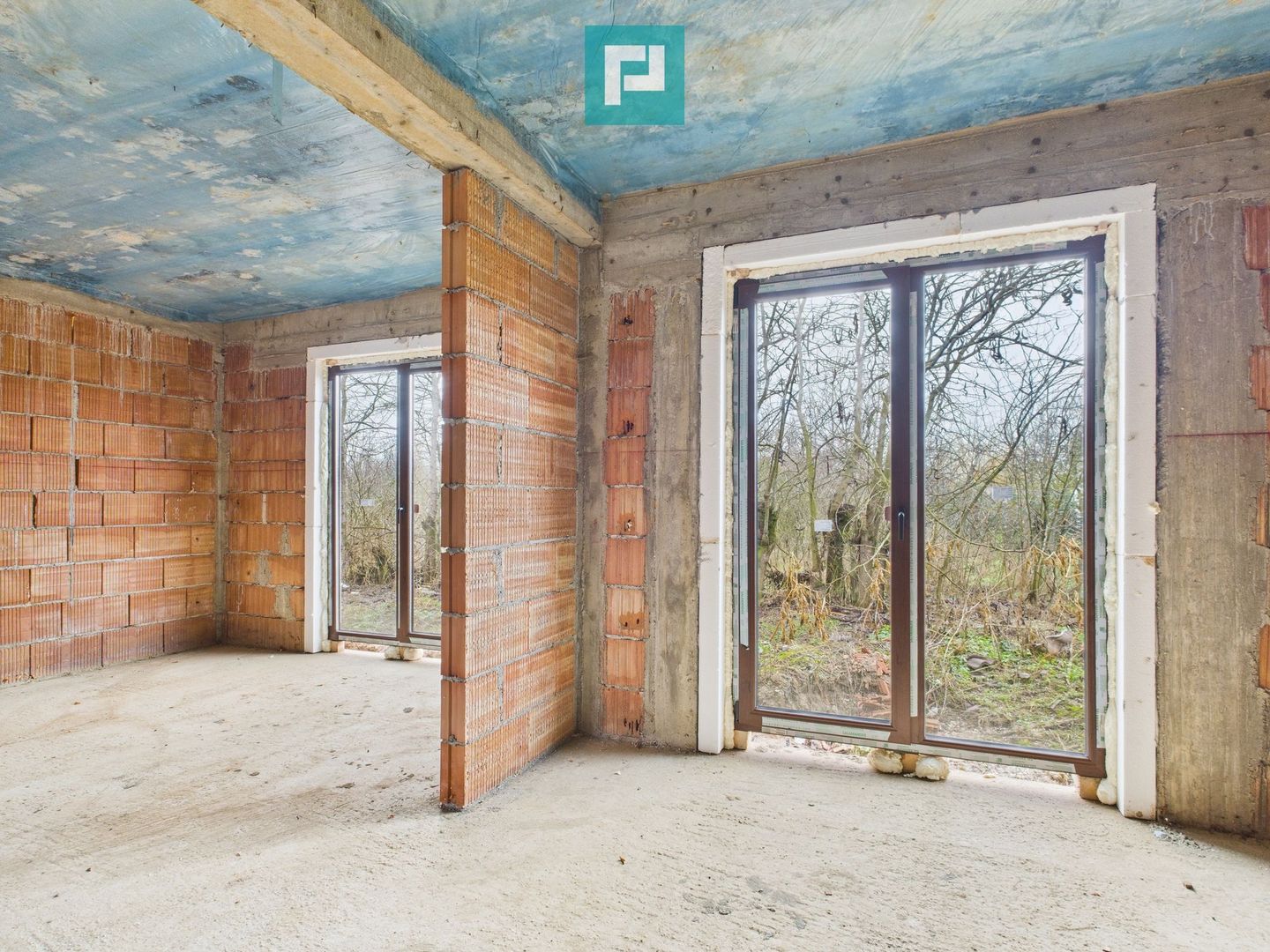 Duplex solid 120 mp, intimitate și calm in Chisoda - Poză 13