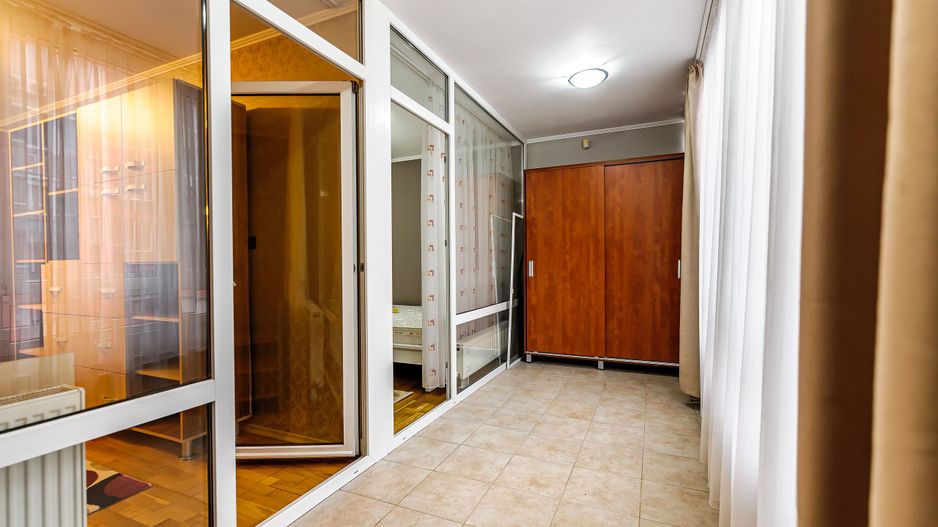 Oportunitate! Apartament elegant și spațios în zona UTA - Poză 7