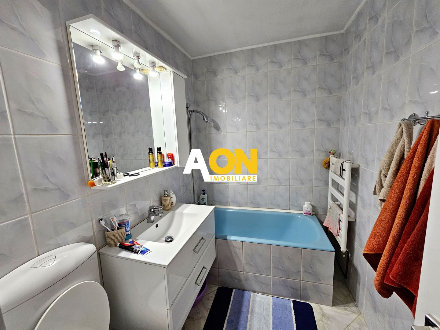 Apartament 2 camere, etaj 3,  mobilat utilat, zona Kaufland Cetate - Poză 8