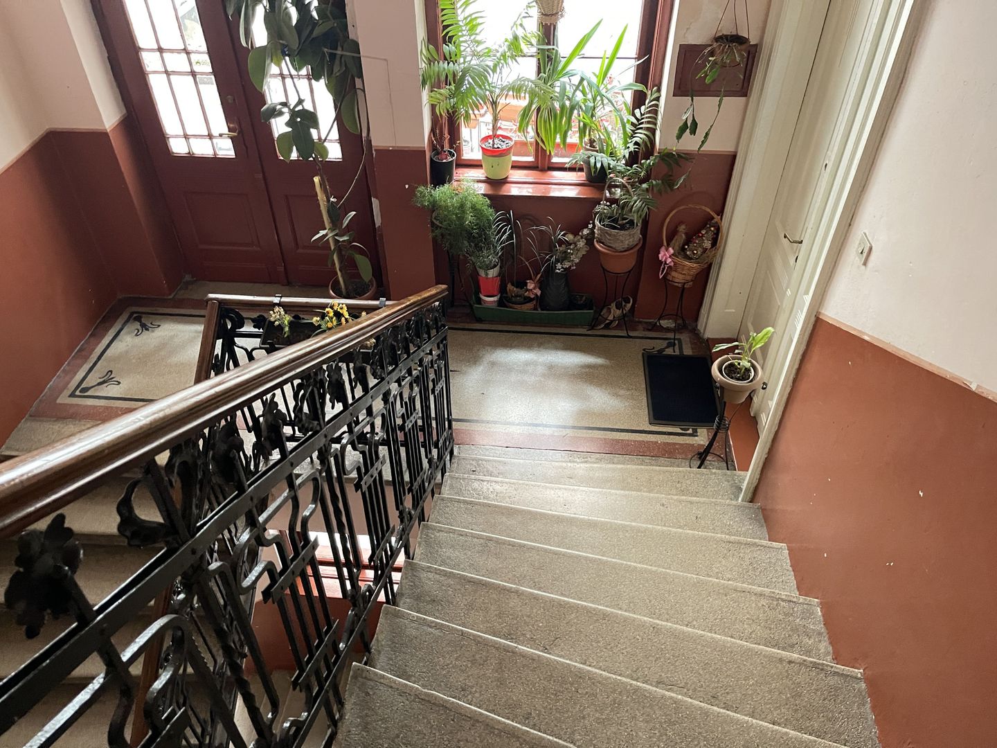 Apartament 4 camere spatios  in zona Sinaia - Poză 19