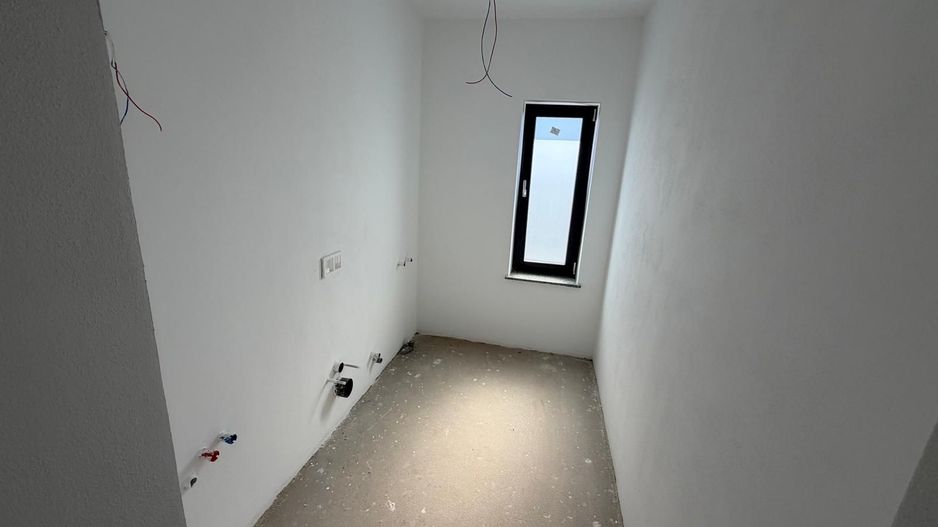 CASA INDIVIDUALA- 4 CAMERE, TOATE UTILITATILE, TEREN 550 MP, COMIS 0% - Poză 10