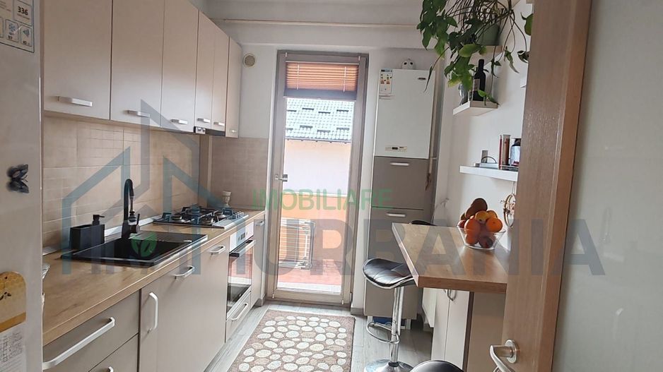 Apartament 3 camere in Cartierul Visoianu + loc de parcare subteran - Poză 6