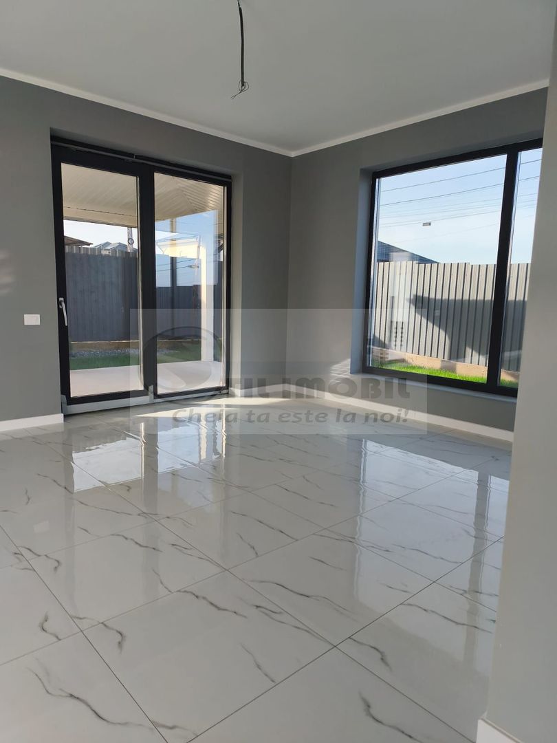 Casă Exclusivistă în Bucium – Finisaje Premium, 3 Camere, 210.000 € - Poză 5