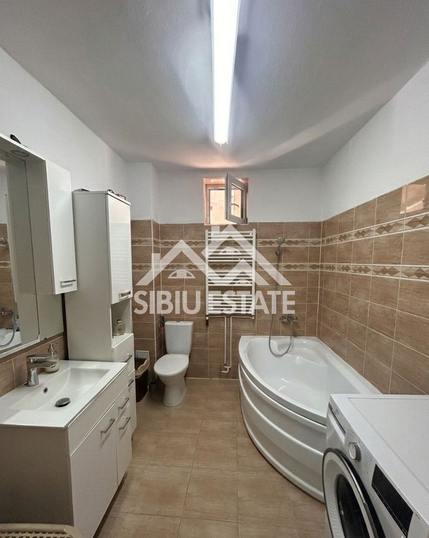 Vila cu Deschidere de 21m – Calea Poplăcii (Langa Parc) 950mp teren - Poză 3