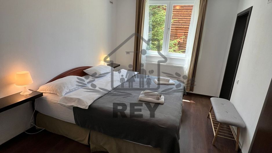 Casă de vacanța / Vilă în Păltiniș cu piscina acoperită și încălzită - Poză 9