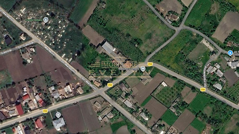 Teren de vânzare în localitatea Unțeni – la strada principală - Poză 1
